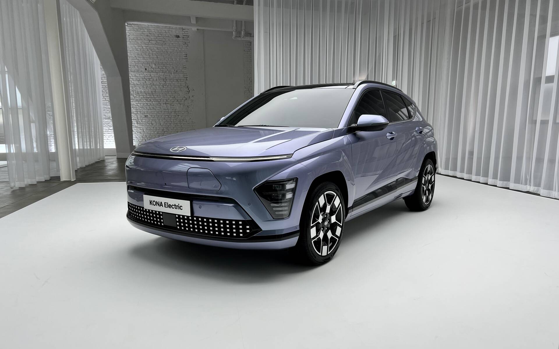 563493-hyundai-kona-2024-centre-electrique